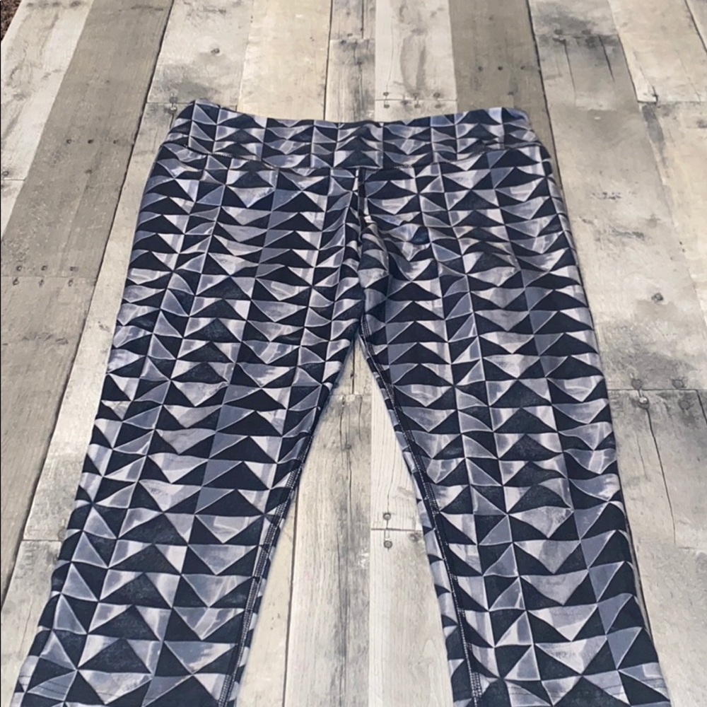Nike DRI-FIT capris